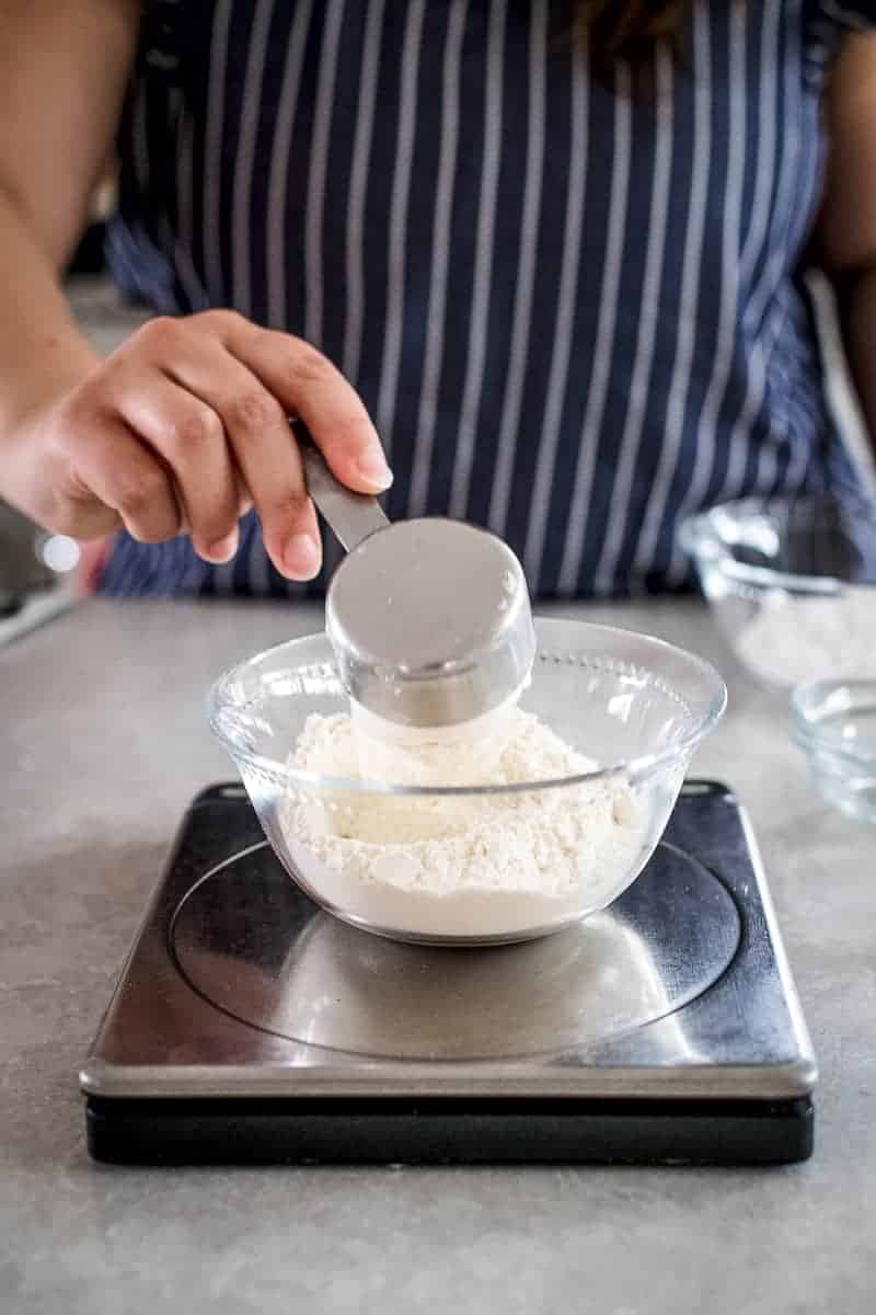 Weighing Ingredients Using the Tare/Zero on a Scale - Pastries Like a Pro