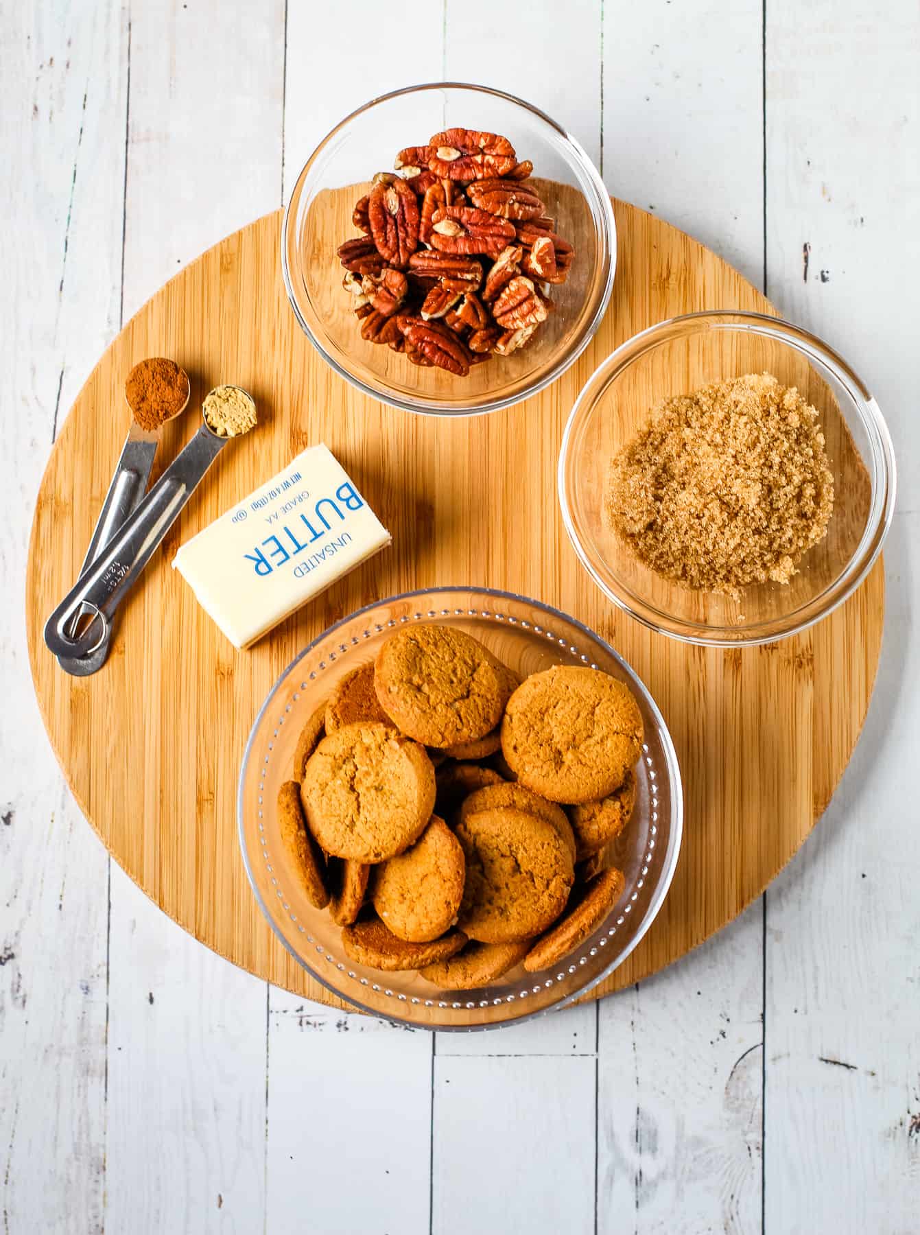 Ingredients for pecan gingersnap crust.