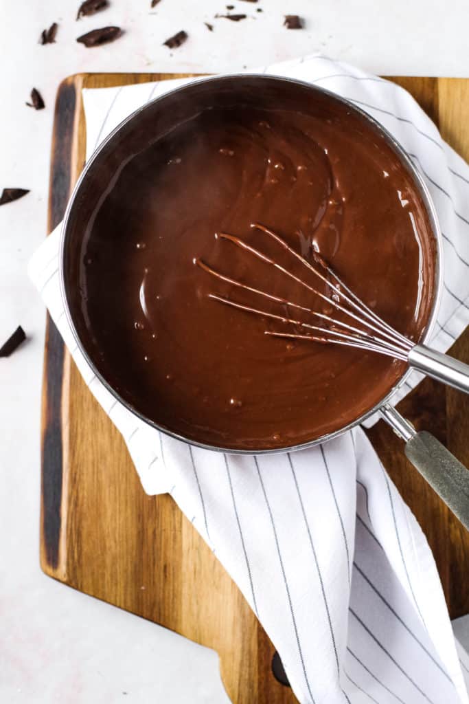 Chocolate pudding in a pot.