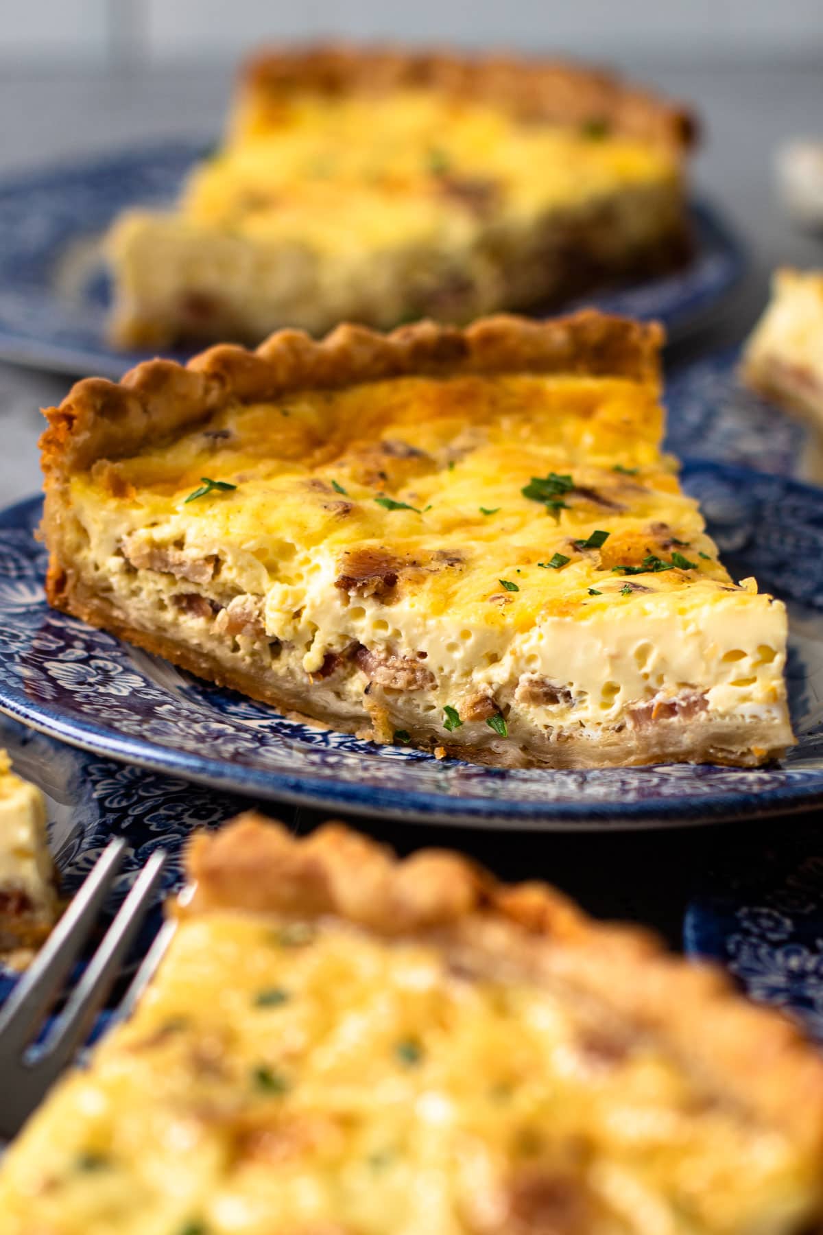 https://everydaypie.com/wp-content/uploads/2021/03/New-Quiche-Lorraine-6.jpg