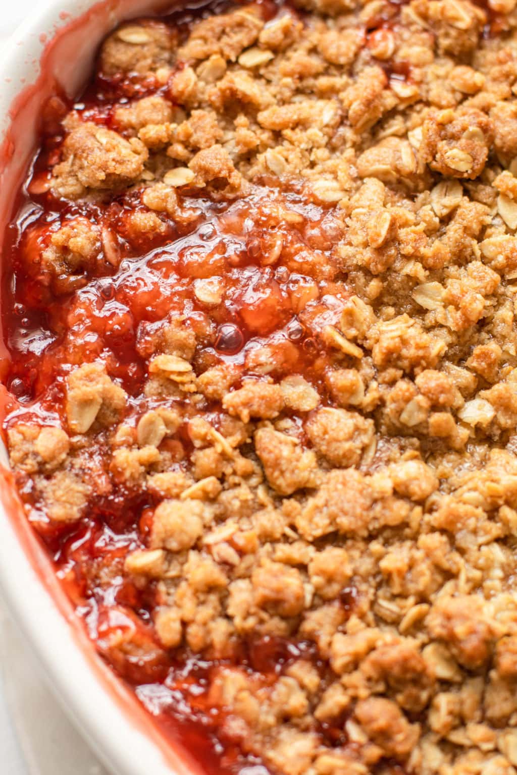 Strawberry Rhubarb Crisp Everyday Pie