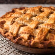 How to Bake a Double Crust Pie-image