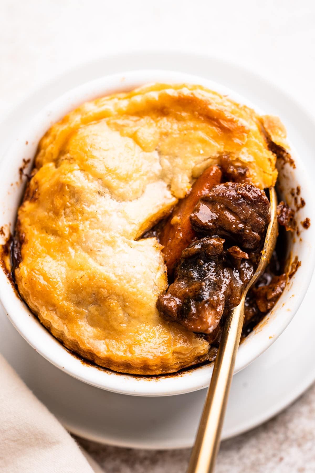 A beef pot pie made with guiness.