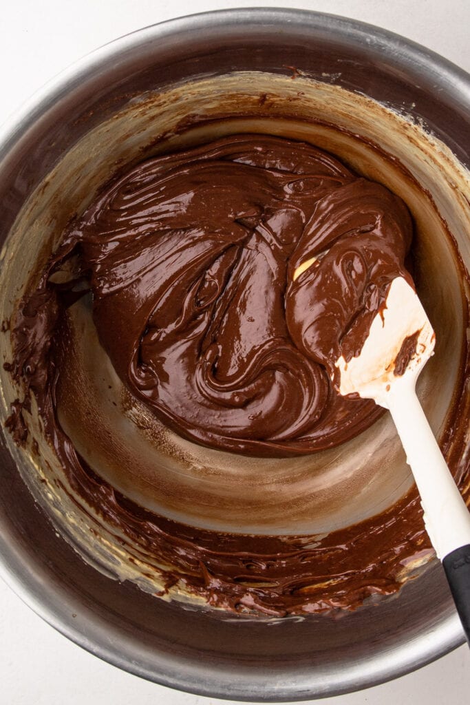 Glossy chocolate mousse for chocolate silk pie.