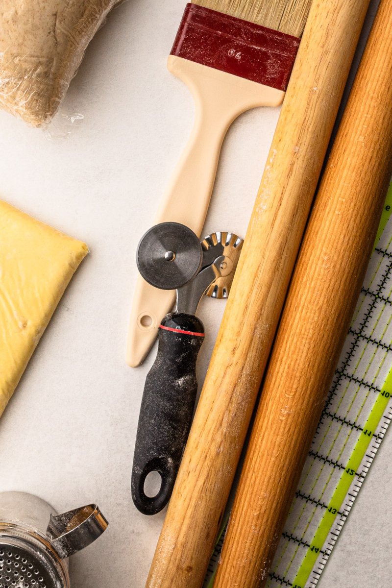 A pile of baking tools.