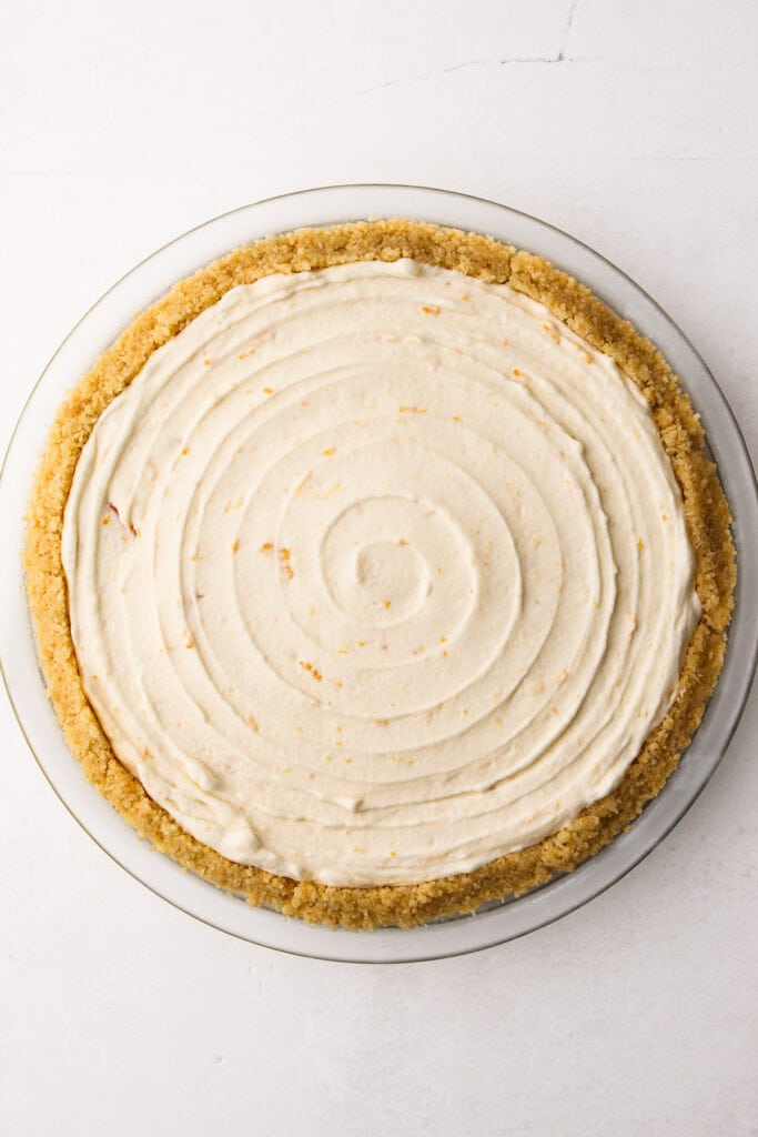 A no bake orange creamsicle pie.