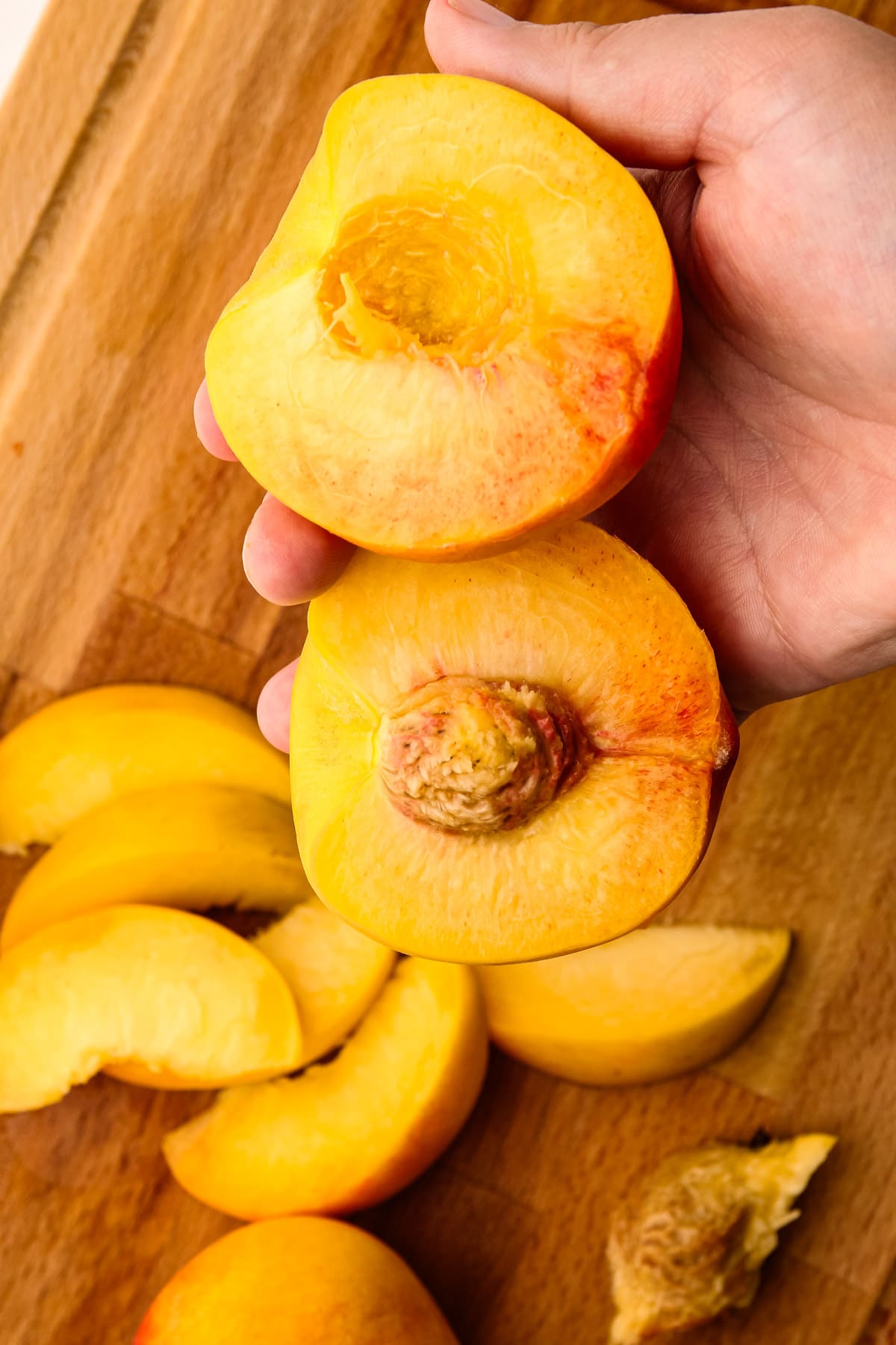 Blanches peaches without skin.