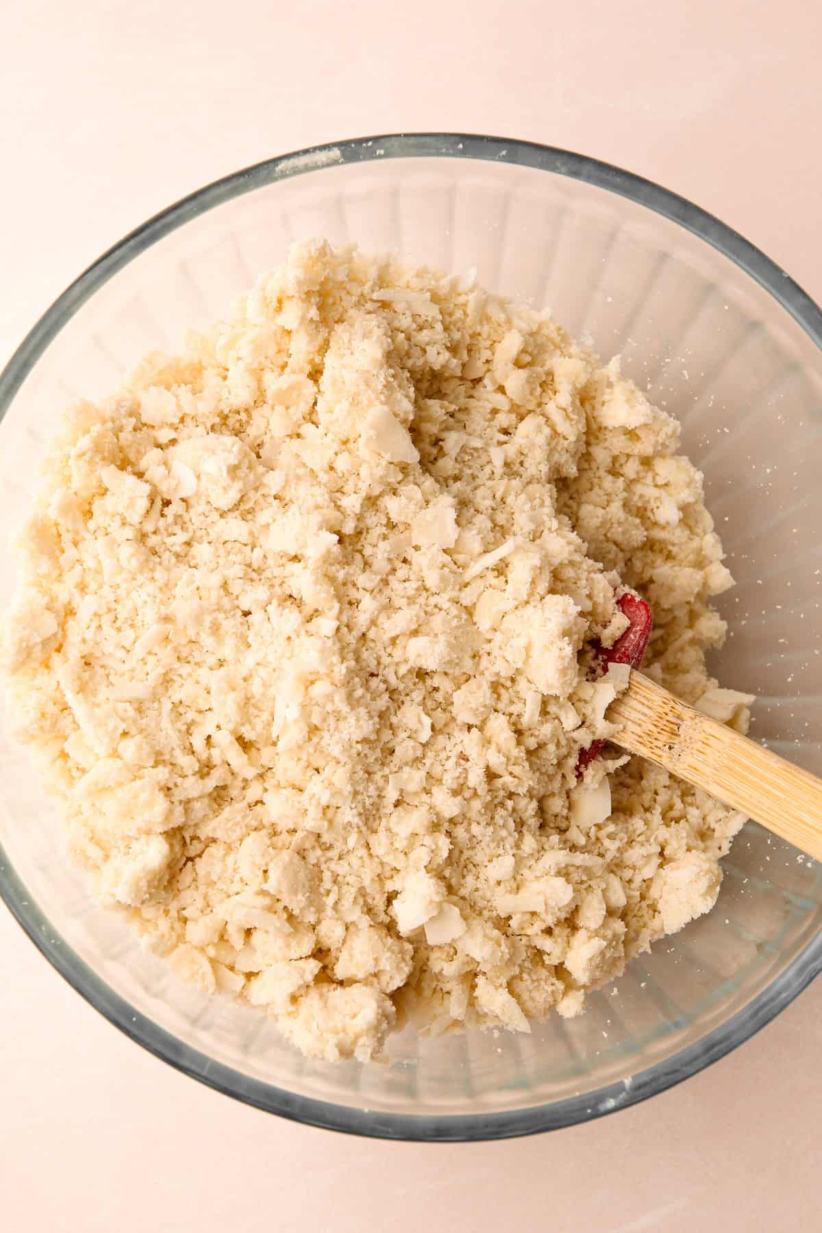 Making a coconut macaroon streusel.